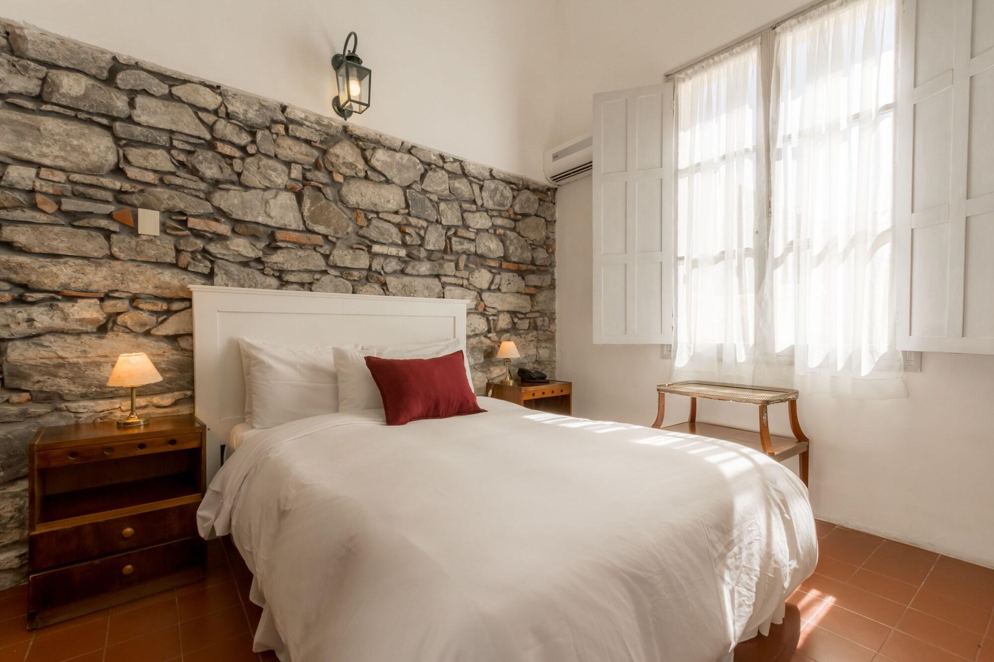 Posada Del Virrey Colonia del Sacramento Ngoại thất bức ảnh