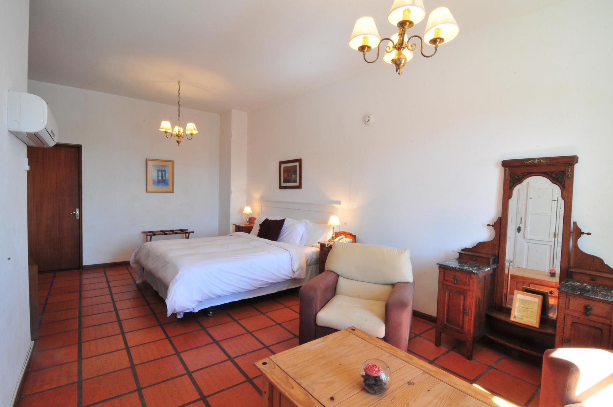 Posada Del Virrey Colonia del Sacramento Ngoại thất bức ảnh